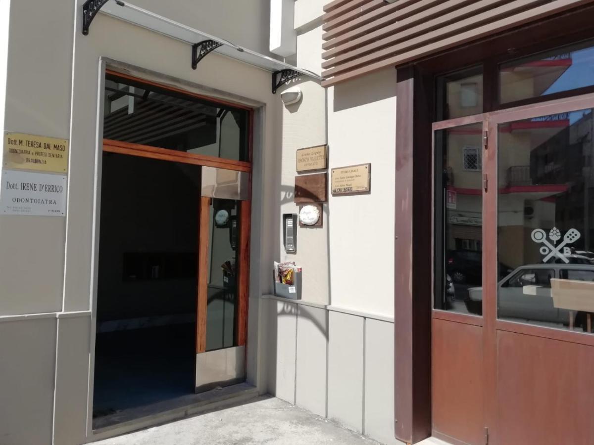 L'Angolo Xxiv Maggio Villa Lecce Kültér fotó